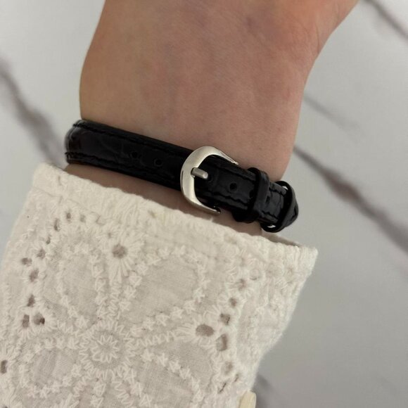 Sku:0152 vintage vibe retro silver black mini watch black leather strap+gift bag main image 4